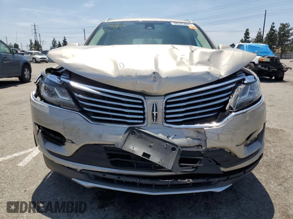 2017 Lincoln MKC Select with VIN 5LMCJ2C95HUL46087, listed as a Copart auction lot 58345805 with 56,326 mi miles and Salvage title. Bid and sale history available at DreamBid. Image 5.