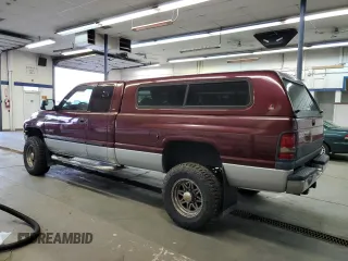 2001 Dodge Ram 2500 with VIN 1B7KF236X1J527039, listed as a Copart auction lot 80070634 with 185,735 mi miles and Salvage Title. Bid and sale history available at carsss.com. Image 2.