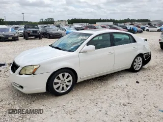 2007 Toyota Avalon XL z VIN 4T1BK36BX7U175562, wystawiony jako Copart lot #57333795 z przebiegiem 199 984 mil mil oraz Szkoda całkowita • Salvage title. Historia ofert i sprzedaży dostępna na DreamBid. Obrazek 1.