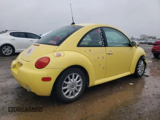 2005 Volkswagen New Beetle Coupe GLS with VIN 3VWCK31C55M409937, listed as a Copart auction lot 72615724 with 63,615 mi miles and Salvage Title. Bid and sale history available at carsss.com. Image 3.