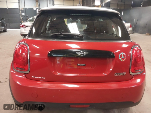 2017 MINI Hardtop Cooper with VIN WMWXP5C37H3C64033, listed as a IAAI auction lot 42028317 with 46,373 mi miles and . Bid and sale history available at DreamBid. Image 16.