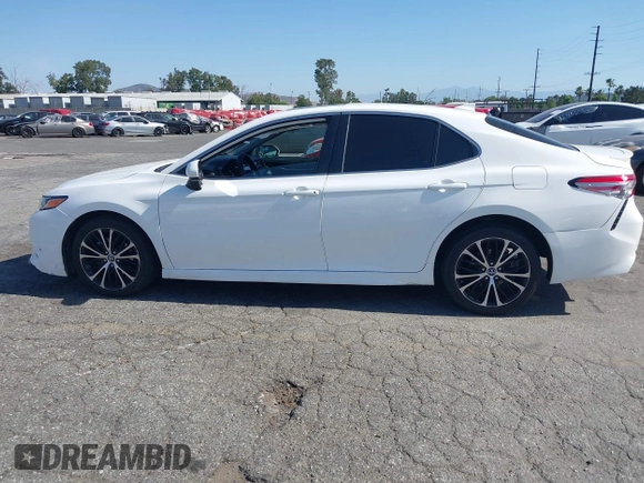 2019 Toyota Camry LE z VIN 4T1B11HK8KU741053, wystawiony jako IAAI lot #42348823 z przebiegiem 71 443 mil mil oraz . Historia ofert i sprzedaży dostępna na DreamBid. Obrazek 14.