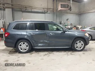 2013 Mercedes-Benz GL-Class GL 450 with VIN 4JGDF7CE1DA215608, listed as a IAAI auction lot 41924332 with 137,052 mi miles. Bid and sale history available at carsss.com. Image 13.