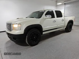 2011 GMC Sierra 1500 Denali z VIN 3GTP2XE21BG345323, wystawiony jako Copart lot #43329045 z przebiegiem 236 126 mil mil oraz Tytuł czysty. Historia ofert i sprzedaży dostępna na DreamBid. Obrazek 1.
