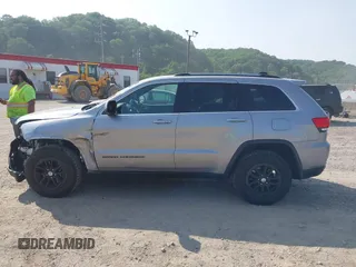 2019 Jeep Grand Cherokee Altitude with VIN 1C4RJFAG3KC849107, listed as a IAAI auction lot 42423712 with 49,875 mi miles and . Bid and sale history available at DreamBid. Image 14.