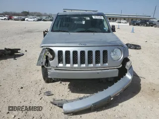 2016 Jeep Patriot Latitude with VIN 1C4NJPFB9GD576872, listed as a Copart auction lot 48192285 with 132,894 mi miles and Salvage title. Bid and sale history available at DreamBid. Image 5.