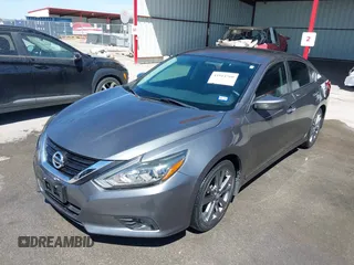 2018 Nissan Altima 2.5 SR with VIN 1N4AL3AP7JC475451, listed as a IAAI auction lot 41814760 with 38,440 mi miles. Bid and sale history available at carsss.com. Image 18.