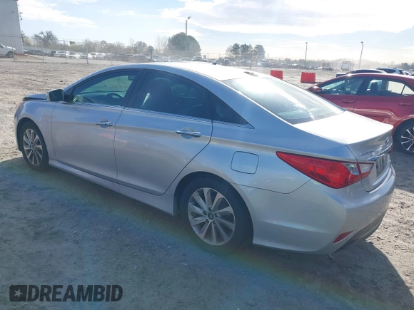 2014 Hyundai Sonata SE with VIN 5NPEC4ACXEH923397, listed as a IAAI auction lot 41748671 with 182,136 mi miles and . Bid and sale history available at DreamBid. Image 3.