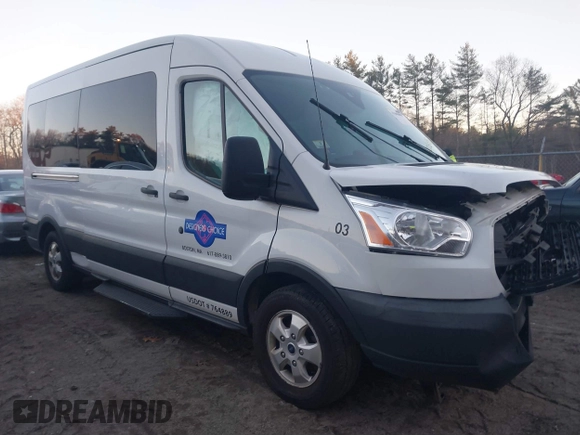 2019 Ford Transit Passenger XL with VIN 1FBAX2CM6KKA99672, listed as a IAAI auction lot 41003698 with 73,096 mi miles and . Bid and sale history available at carsss.com. Image 1.