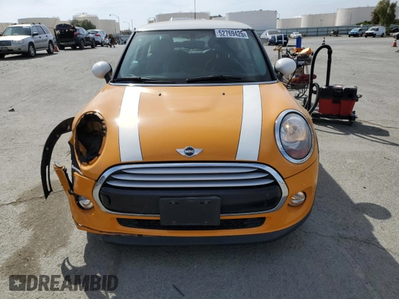 2014 MINI Hardtop with VIN WMWXM5C58ET933445, listed as a Copart auction lot 52769425 with 55,391 mi miles and Salvage Title. Bid and sale history available at DreamBid. Image 5.