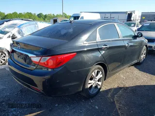 2013 Hyundai Sonata Limited with VIN 5NPEC4ACXDH552725, listed as a IAAI auction lot 42224971 with 153,000 mi miles and . Bid and sale history available at DreamBid. Image 4.