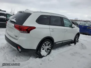 2017 Mitsubishi Outlander ES with VIN JA4AZ2A35HZ603025, listed as a Copart auction lot 44765565 with 210,547 mi miles and Clean Title. Bid and sale history available at carsss.com. Image 3.