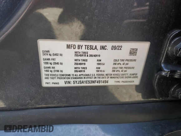 2022 Tesla Model S z VIN 5YJSA1E53NF491494, wystawiony jako Copart lot #56483015 z przebiegiem 31 507 mil mil oraz Szkoda całkowita • Salvage title. Historia ofert i sprzedaży dostępna na DreamBid. Obrazek 13.