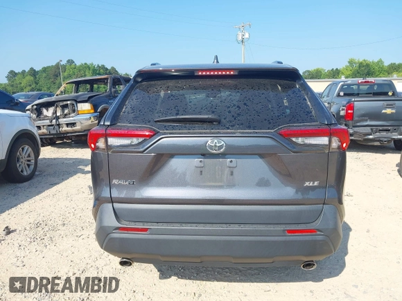 2022 Toyota RAV4 XLE with VIN 2T3W1RFV6NC194245, listed as a IAAI auction lot 42608311 with 36,491 mi miles and . Bid and sale history available at DreamBid. Image 16.