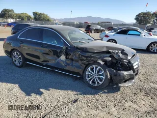 2018 Mercedes-Benz C 300 с VIN 55SWF4JBXJU255515, выставлен на аукционе Copart как лот 83793224 с пробегом 65 542 миль миль и Списание • Salvage title. История ставок и продаж доступна на DreamBid. Изображение 4.