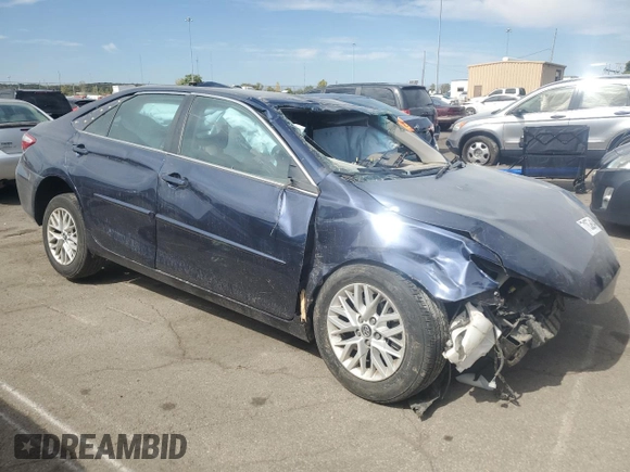 2017 Toyota Camry XLE with VIN 4T1BF1FK6HU653065, listed as a Copart auction lot 71950914 with Not Provided miles and Salvage Title. Bid and sale history available at carsss.com. Image 4.