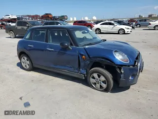 2018 MINI Hardtop 4 Door Cooper with VIN WMWXU1C5XJ2F81223, listed as a Copart auction lot 68828804 with 45,477 mi miles and Clean Title. Bid and sale history available at carsss.com. Image 4.