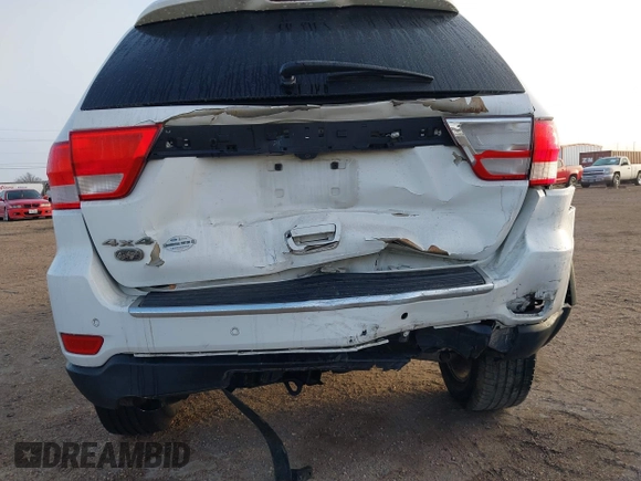 2013 Jeep Grand Cherokee Overland with VIN 1C4RJFCT1DC525098, listed as a IAAI auction lot 41593500 with 80,412 mi miles. Bid and sale history available at carsss.com. Image 6.