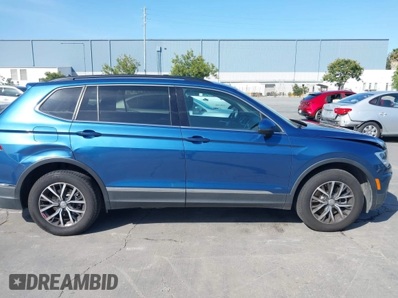 2018 Volkswagen Tiguan SEL with VIN 3VV2B7AX9JM204108, listed as a IAAI auction lot 42504747 with 87,379 mi miles and . Bid and sale history available at DreamBid. Image 13.