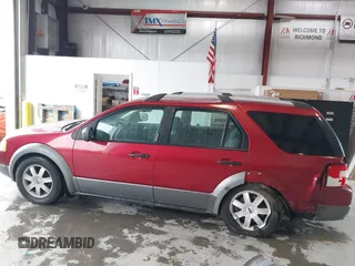 2005 Ford Freestyle SE с VIN 1FMZK04135GA52043, выставлен на аукционе IAAI как лот 42295592 с пробегом 177 686 миль миль и . История ставок и продаж доступна на DreamBid. Изображение 14.