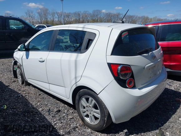 2016 Chevrolet Sonic LT with VIN 1G1JC6SH2G4134831, listed as a IAAI auction lot 41983302 with 85,828 mi miles. Bid and sale history available at carsss.com. Image 3.
