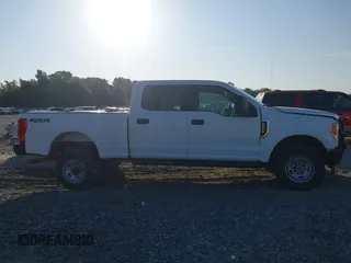 2019 Ford F-250 XL with VIN 1FT7W2B65KEE88135, listed as a IAAI auction lot 42452346 with 94,142 mi miles and . Bid and sale history available at DreamBid. Image 13.