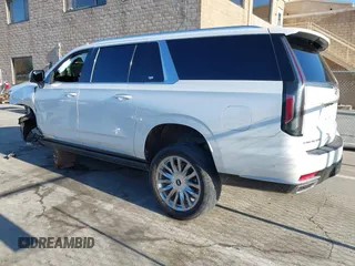 2021 Cadillac Escalade ESV Premium Luxury z VIN 1GYS4LKL2MR264645, wystawiony jako IAAI lot #41013027 z przebiegiem 103 454 mil mil oraz . Historia ofert i sprzedaży dostępna na DreamBid. Obrazek 3.