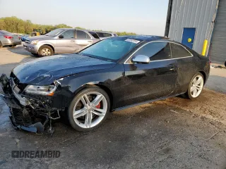 2012 Audi S5 Premium Plus z VIN WAUCVAFR2CA017629, wystawiony jako Copart lot #52552015 z przebiegiem 139 330 mil mil oraz Szkoda całkowita • Salvage title. Historia ofert i sprzedaży dostępna na DreamBid. Obrazek 1.