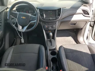 2020 Chevrolet Trax LT with VIN KL7CJPSB2LB068551, listed as a Copart auction lot 61401735 with 63,003 mi miles and Salvage title. Bid and sale history available at DreamBid. Image 8.