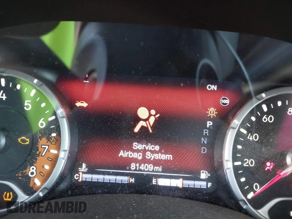 2016 Jeep Renegade Limited z VIN ZACCJADT7GPE30360, wystawiony jako IAAI lot #42012541 z przebiegiem 81 409 mil mil oraz . Historia ofert i sprzedaży dostępna na DreamBid. Obrazek 7.