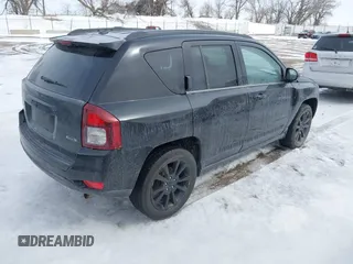 2014 Jeep Compass Sport with VIN 1C4NJCBA0ED680136, listed as a IAAI auction lot 41620604 with Not Provided miles. Bid and sale history available at carsss.com. Image 4.