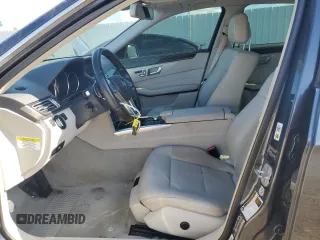2014 Mercedes-Benz E 350 Sport z VIN WDDHF5KB2EA896323, wystawiony jako Copart lot #56703085 z przebiegiem 125 173 mil mil oraz Szkoda całkowita • Salvage title. Historia ofert i sprzedaży dostępna na DreamBid. Obrazek 7.