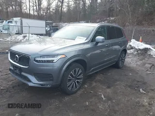 2020 Volvo XC90 Momentum with VIN YV4102PK7L1568457, listed as a IAAI auction lot 41564123 with 62,048 mi miles. Bid and sale history available at carsss.com. Image 17.