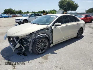 2014 Lincoln MKZ Hybrid with VIN 3LN6L2LU1ER821882, listed as a Copart auction lot 62751275 with 260,413 mi miles and Non repairable. Bid and sale history available at DreamBid. Image 1.