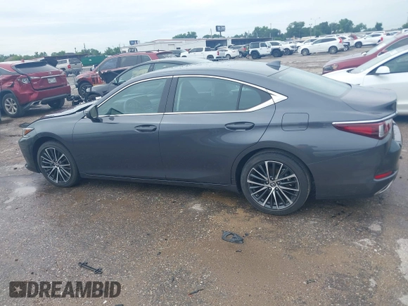 2022 Lexus ES 350 with VIN 58ADZ1B16NU125009, listed as a IAAI auction lot 42483683 with 14,082 mi miles and . Bid and sale history available at DreamBid. Image 14.