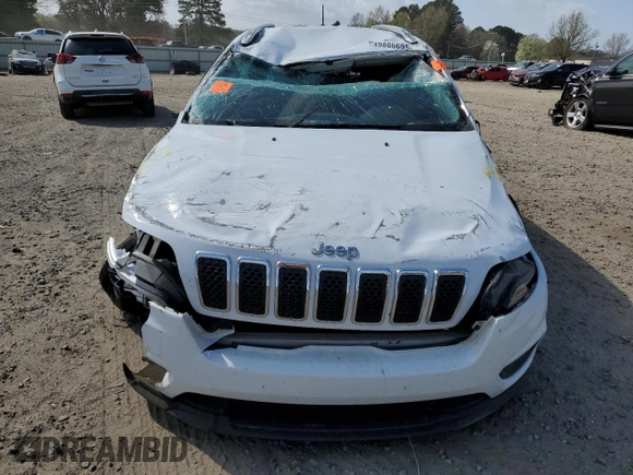 2019 Jeep Cherokee Latitude Plus with VIN 1C4PJLLB5KD204105, listed as a Copart auction lot 49886695 with 131,696 mi miles and Salvage Title. Bid and sale history available at carsss.com. Image 5.