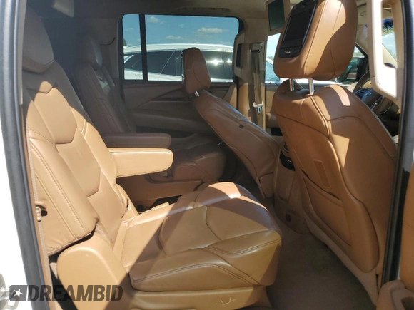 2015 Cadillac Escalade ESV Platinum z VIN 1GYS4UKJ6FR698719, wystawiony jako Copart lot #62085824 z przebiegiem 149 882 mil mil oraz Czysty tytuł • Clean title. Historia ofert i sprzedaży dostępna na DreamBid. Obrazek 11.