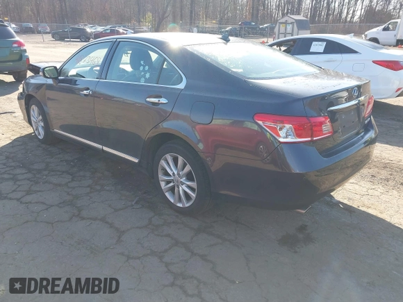 2011 Lexus ES with VIN JTHBK1EG7B2422013, listed as a IAAI auction lot 41823468 with 318,953 mi miles and . Bid and sale history available at carsss.com. Image 3.