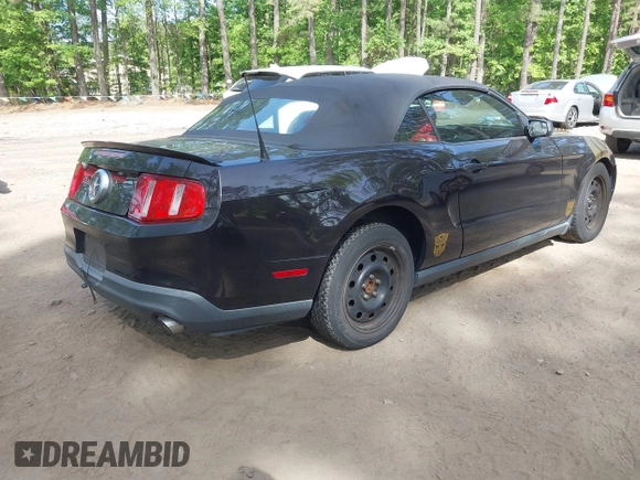 2012 Ford Mustang V6 with VIN 1ZVBP8EM4C5203282, listed as a IAAI auction lot 42133833 with 87,244 mi miles and . Bid and sale history available at DreamBid. Image 4.