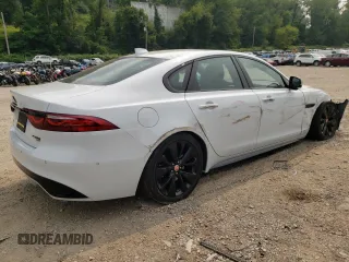 2021 Jaguar XF R-Dynamic SE with VIN SAJBL4GX3MCY88985, listed as a Copart auction lot 62696523 with 12,160 mi miles. Bid and sale history available at carsss.com. Image 3.