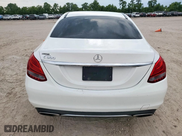 2018 Mercedes-Benz C 300 с VIN 55SWF4JB0JU273571, выставлен на аукционе Copart как лот 59123695 с пробегом 74 900 миль миль и Списание • Salvage title. История ставок и продаж доступна на DreamBid. Изображение 6.