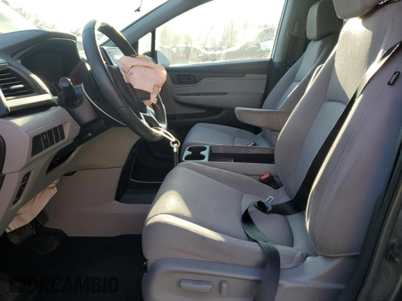 2019 Honda Odyssey LX with VIN 5FNRL6H24KB023597, listed as a Copart auction lot 81958364 with 135,347 mi miles and Salvage Title. Bid and sale history available at DreamBid. Image 7.