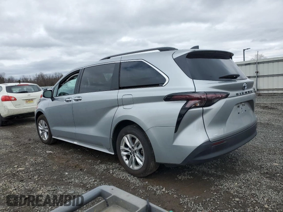 2024 Toyota Sienna XLE z VIN 5TDJSKFC3RS148195, wystawiony jako Copart lot #49125385 z przebiegiem Nie podano mil oraz Szkoda całkowita • Salvage title. Historia ofert i sprzedaży dostępna na DreamBid. Obrazek 2.