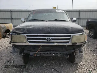 1997 Toyota T100 SR5 with VIN JT4UN24D9V0050303, listed as a Copart auction lot 68910134 with 281,477 mi miles and Salvage Title. Bid and sale history available at DreamBid. Image 5.