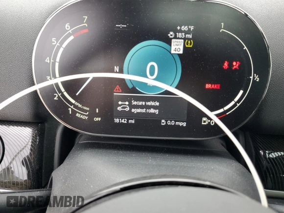 2024 MINI Countryman Cooper S with VIN WMZ83BR08R3R60395, listed as a Copart auction lot 61432835 with 18,142 mi miles and Salvage title. Bid and sale history available at DreamBid. Image 9.