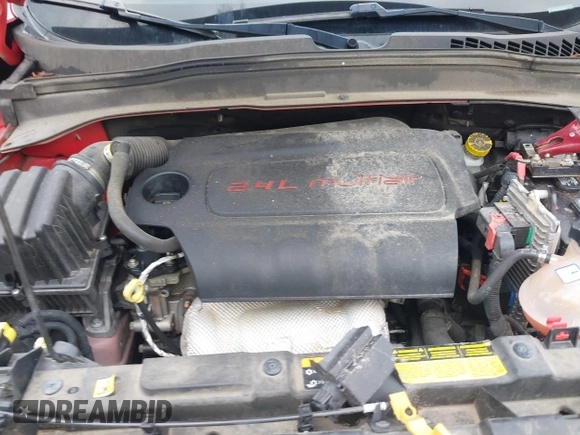 2018 Jeep Renegade Sport with VIN ZACCJBAB0JPH07665, listed as a IAAI auction lot 42541718 with 114,095 mi miles and . Bid and sale history available at DreamBid. Image 10.