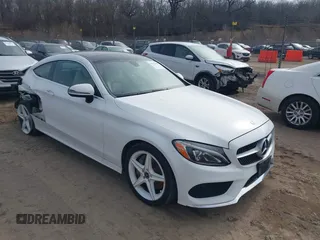 2018 Mercedes-Benz C 300 с VIN WDDWJ4KB9JF707390, выставлен на аукционе IAAI как лот 41541150 с пробегом 92 045 миль миль и . История ставок и продаж доступна на DreamBid. Изображение 1.