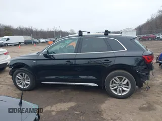 2022 Audi Q5 S line Premium z VIN WA1GAAFY0N2019698, wystawiony jako IAAI lot #41549059 z przebiegiem 24 105 mil mil oraz . Historia ofert i sprzedaży dostępna na DreamBid. Obrazek 14.