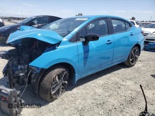 2025 Nissan Versa SR z VIN 3N1CN8FV7SL812291, wystawiony jako Copart lot #57350615 z przebiegiem 2 671 mil mil oraz Szkoda całkowita • Salvage title. Historia ofert i sprzedaży dostępna na DreamBid. Obrazek 1.