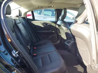 2019 Volvo S60 Momentum with VIN 7JRA22TK0KG013107, listed as a IAAI auction lot 41646660 with 29,461 mi miles. Bid and sale history available at carsss.com. Image 8.